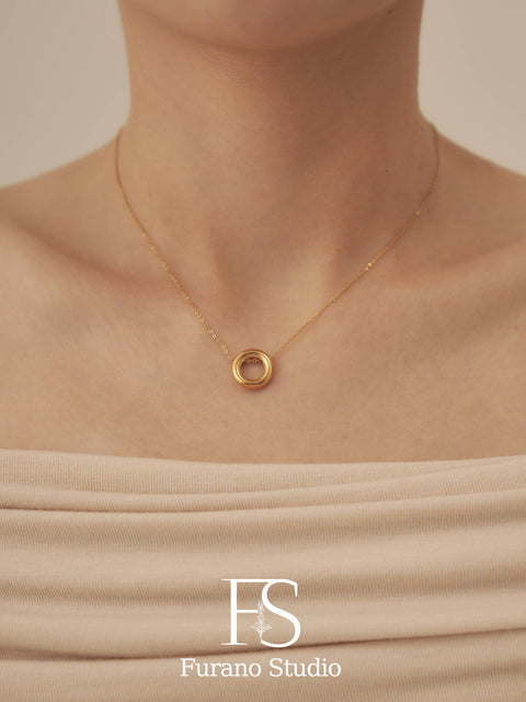 18K Gold Filled Circle Necklace