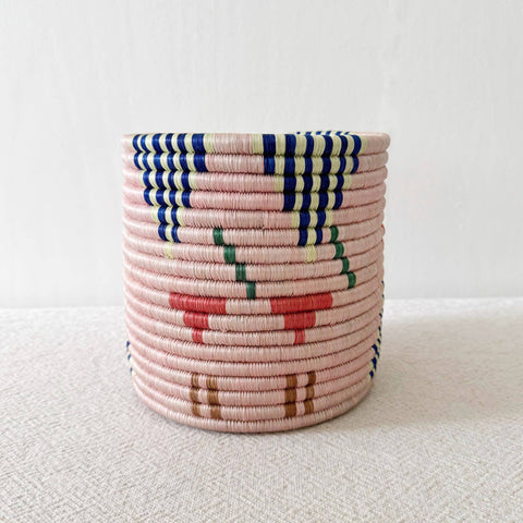 Storage Plant Basket: Ipekwa