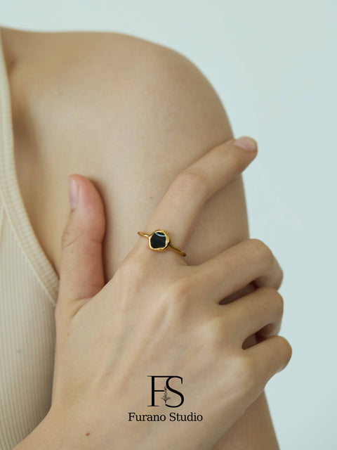 Black Signet Gold Ring