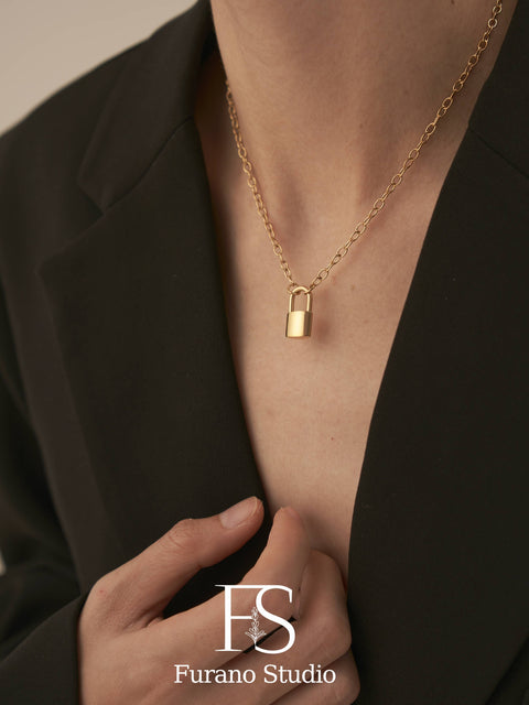 18K Gold Plated Lock Pendant necklace