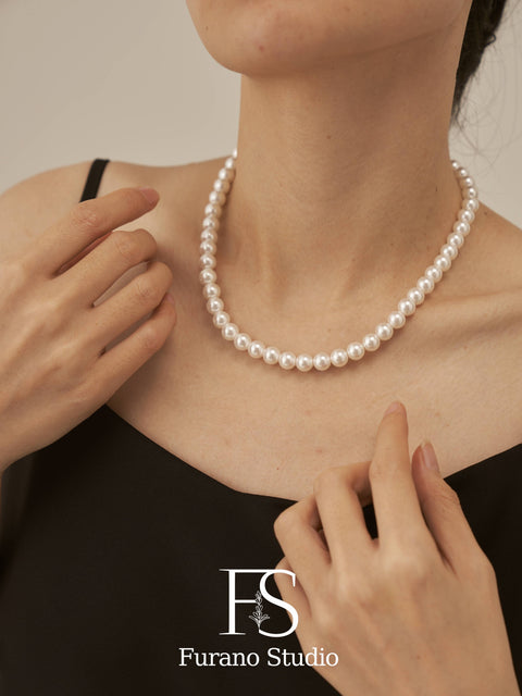 8mm Fever Pearl Necklace