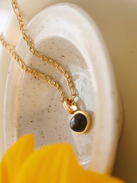 Black Onyx Agate Gemstone Pendant Necklace