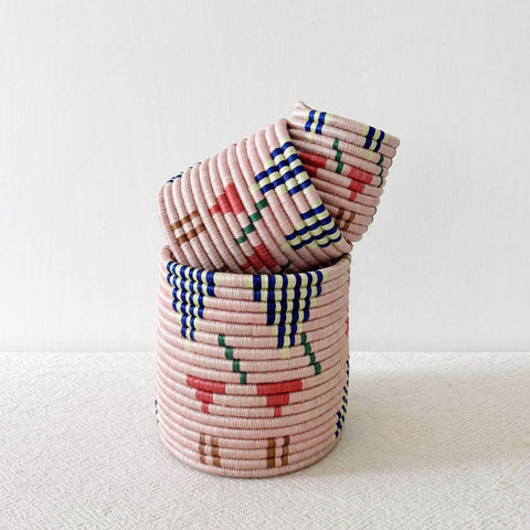 Storage Plant Basket: Ipekwa