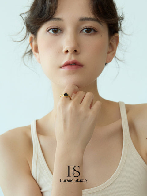 Black Signet Gold Ring